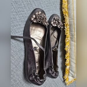 Juicy Couture Metallic Black Floral Flats